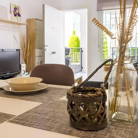 Pink Vistabella 1 - Winter By The Sea شقة تورّيفيِخا