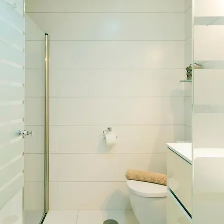 Pink Vistabella 1 - Winter By The Sea